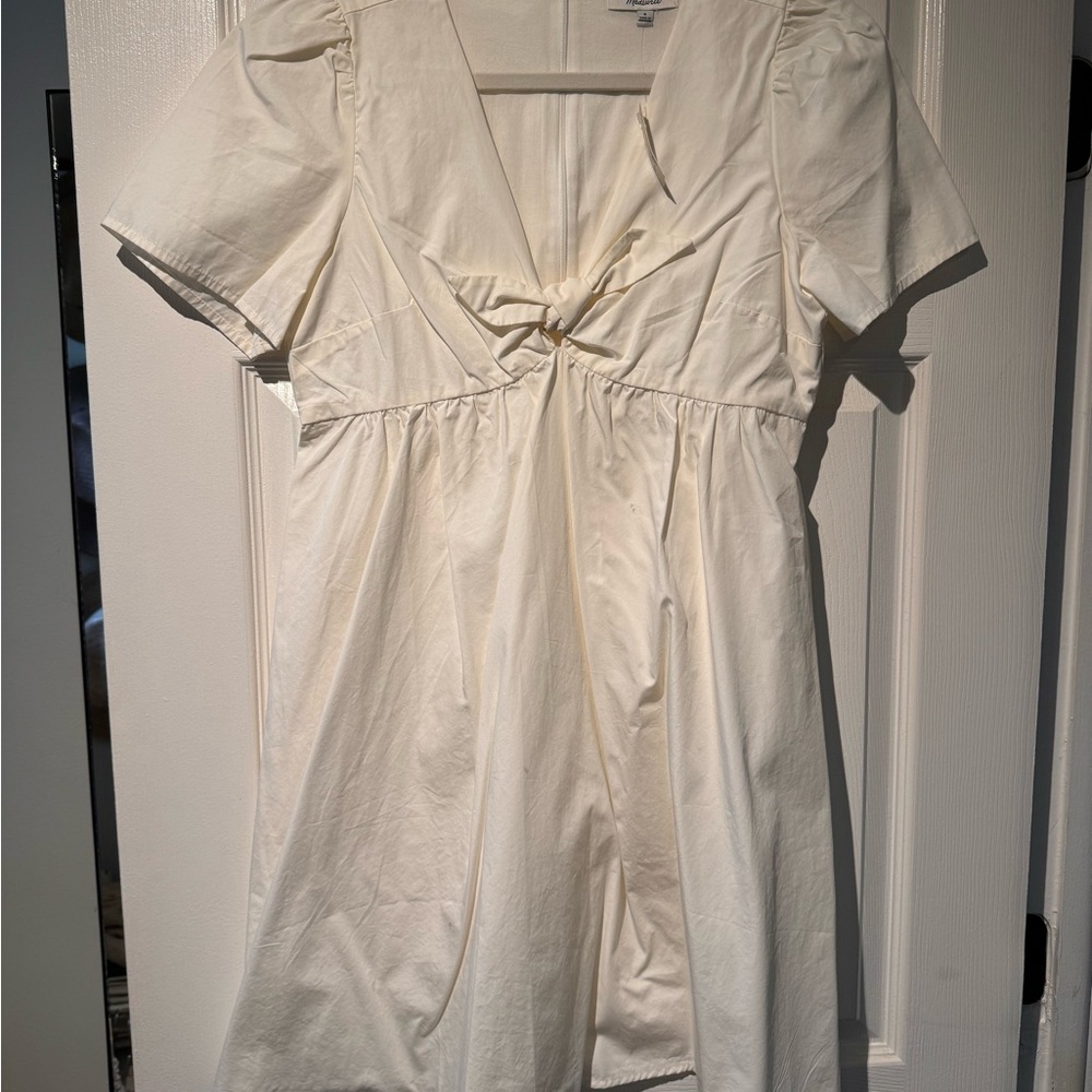 White Short Sleeve Dress